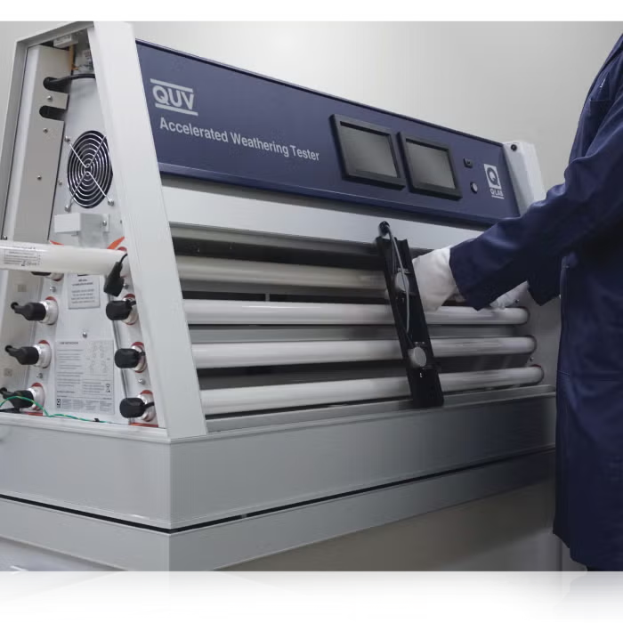 氙燈老化試驗(yàn)箱、紫外老化測試(shì)、循環(huán)鹽霧測試