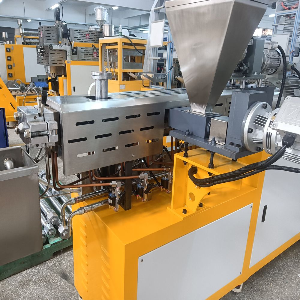 ZS-433-35雙螺杆擠出機側喂料